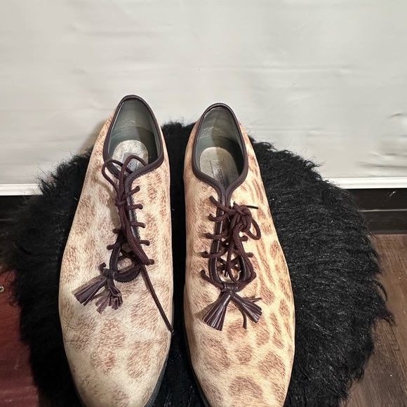 Golf shoes FootJoy Oxford’s, with vintage print, leather design - Picture 2 of 5